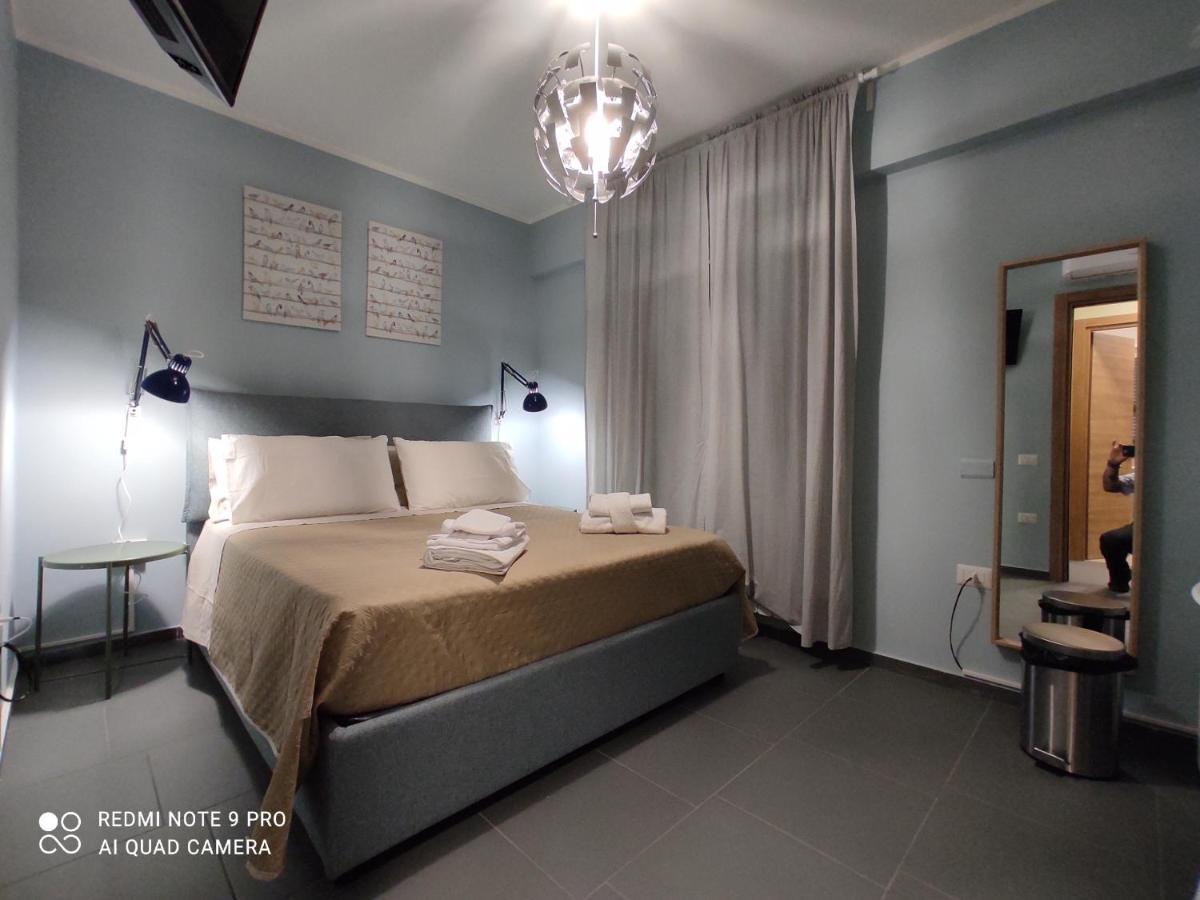 Bbnapl'Est Hotell Neapel Exteriör bild