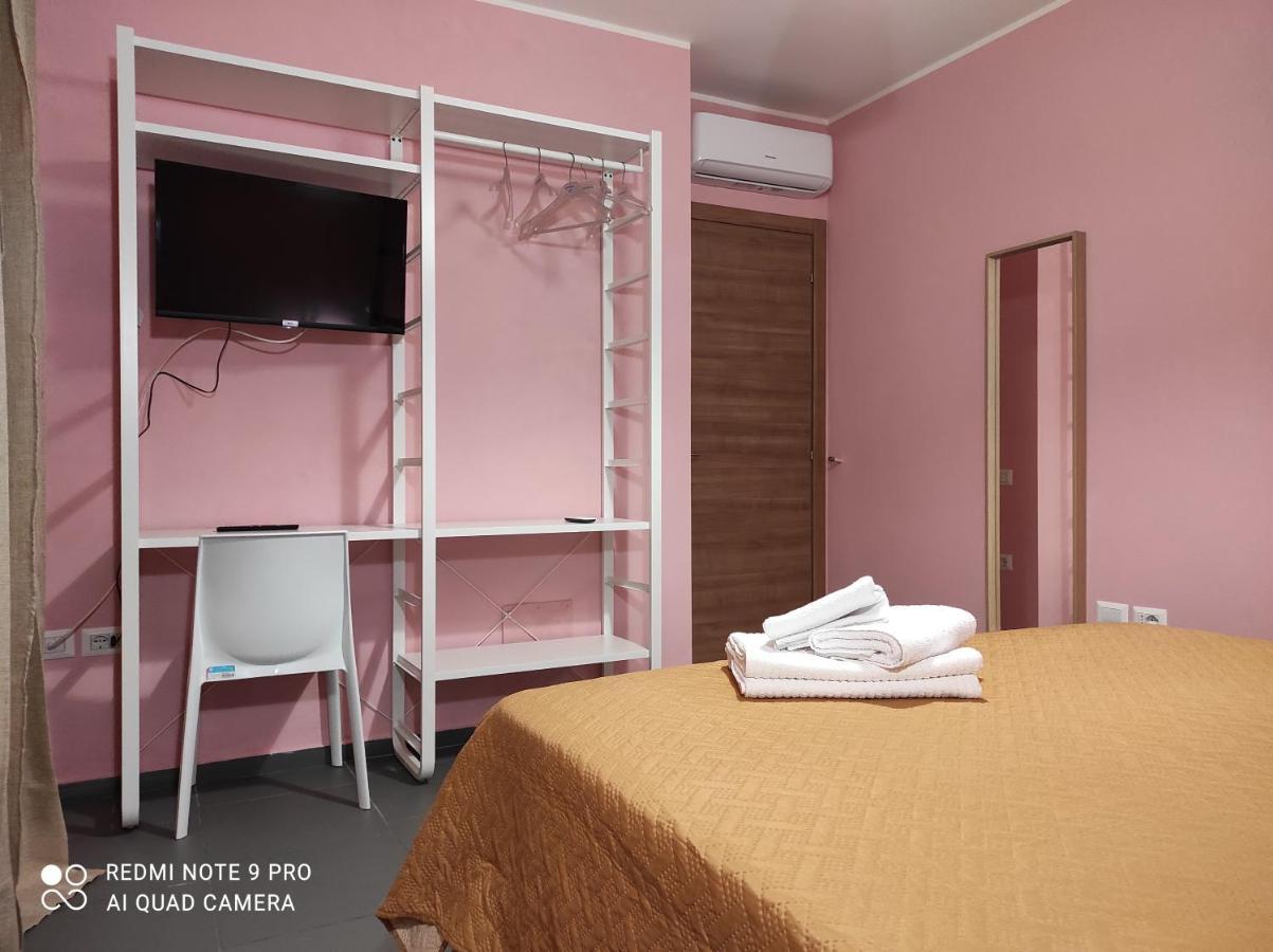Bbnapl'Est Hotell Neapel Exteriör bild